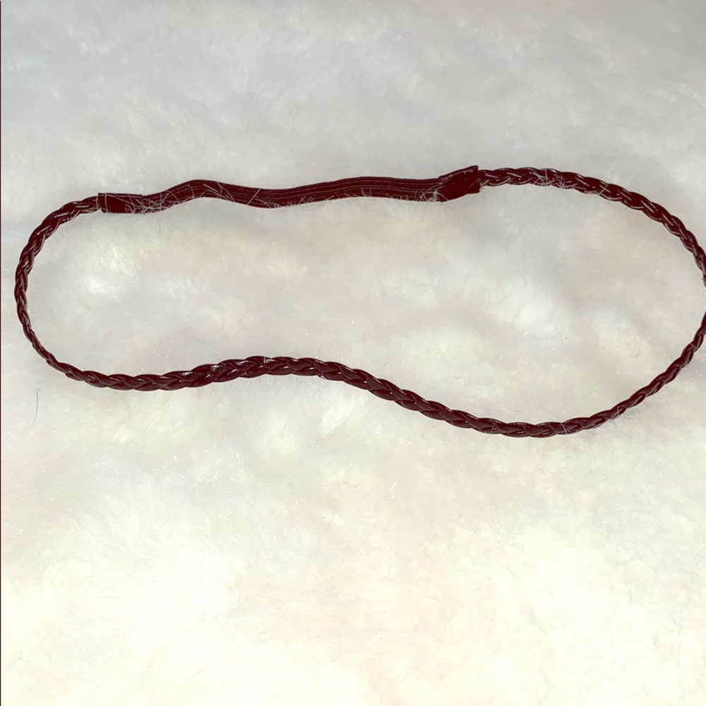 Comfortable black stretchy headband